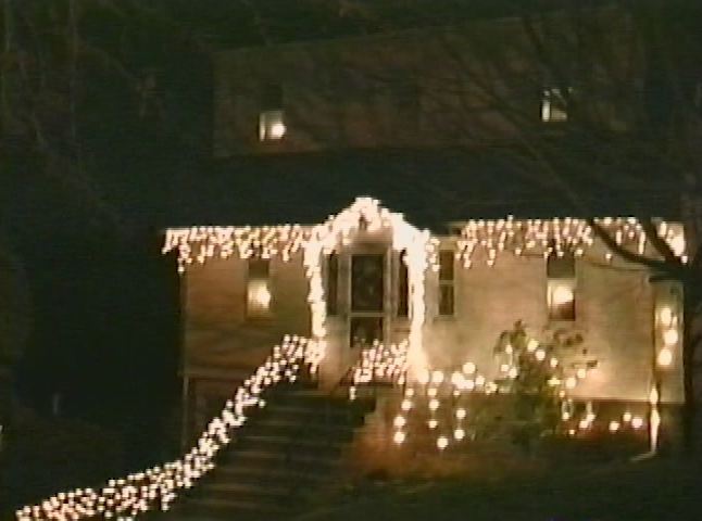 A WCAT Holiday Classic: Christmas Lights (2001, Paul Jesse Perrier)