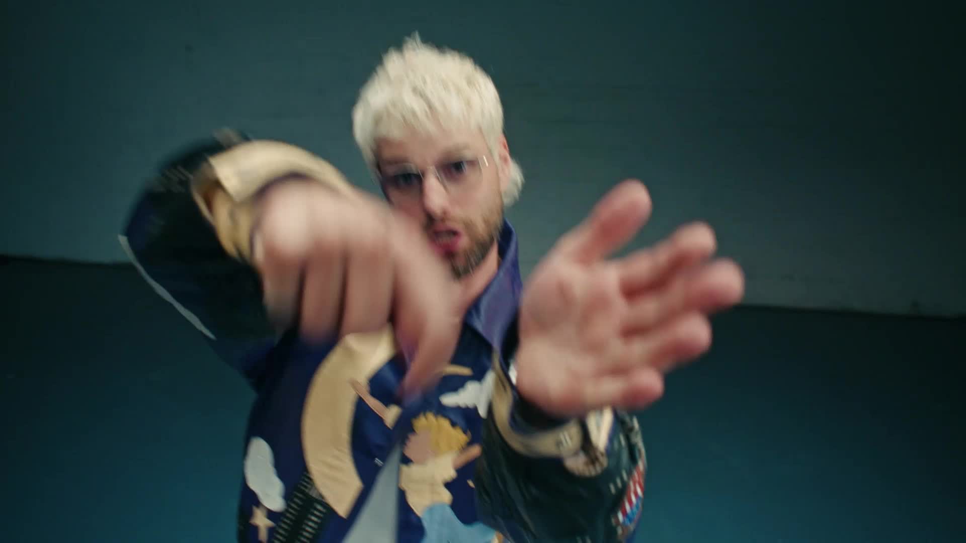 Thumbnail image for Sidewalks Entertainment: Remembering Actor James Van Der Beek